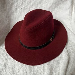 Vintage GUESS dark red wool brimmed hat